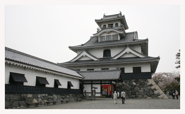 長浜城歴史博物館です。