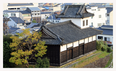掛川城の太鼓櫓です。