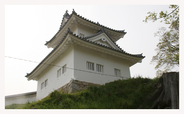 岡崎城にある東隅櫓です。